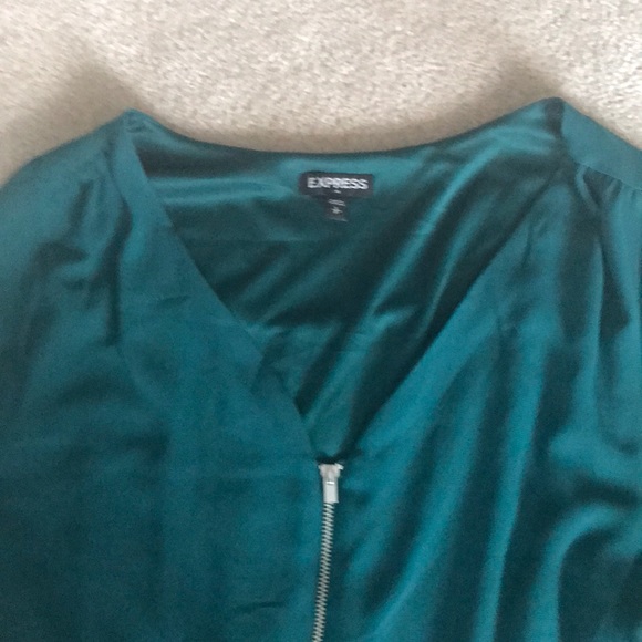 Romper - Picture 2 of 4